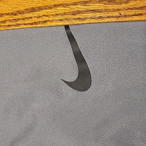 Nike Compression Pants - Girls XL - Picture 3 of 8